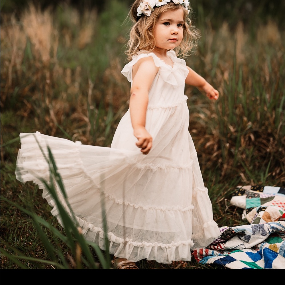 Baby GAP Cream Ruffled Dress - Picture 4 of 6